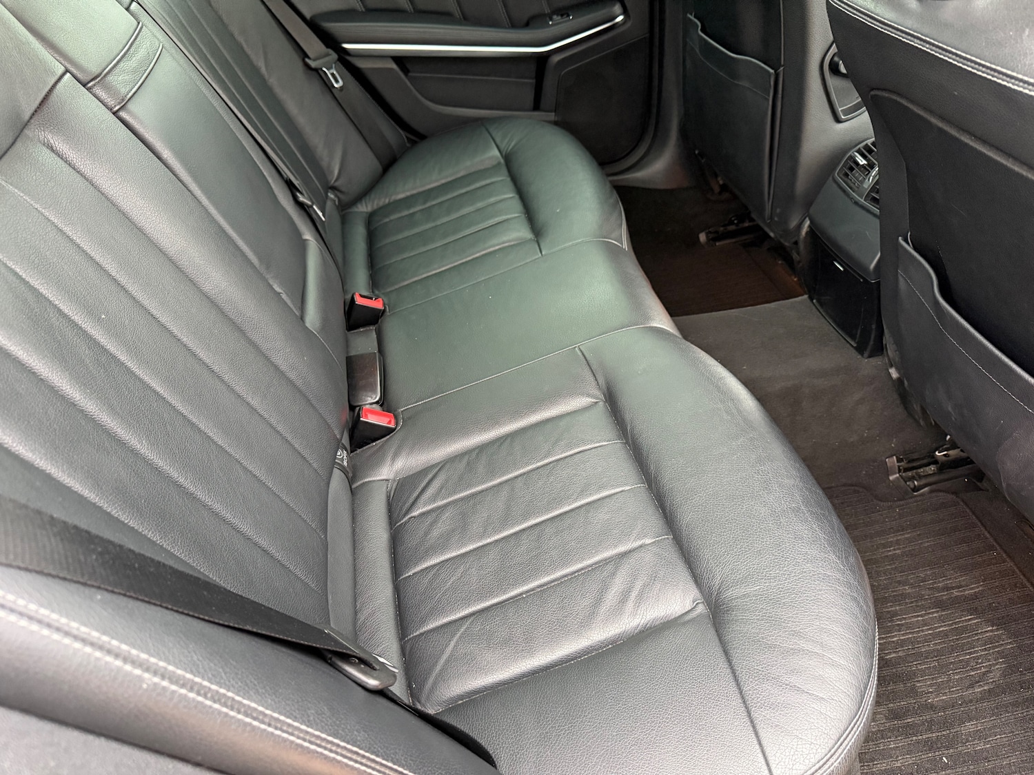 Used Mercedes-Benz E Class 2013 for sale - 76273364: Photo 19