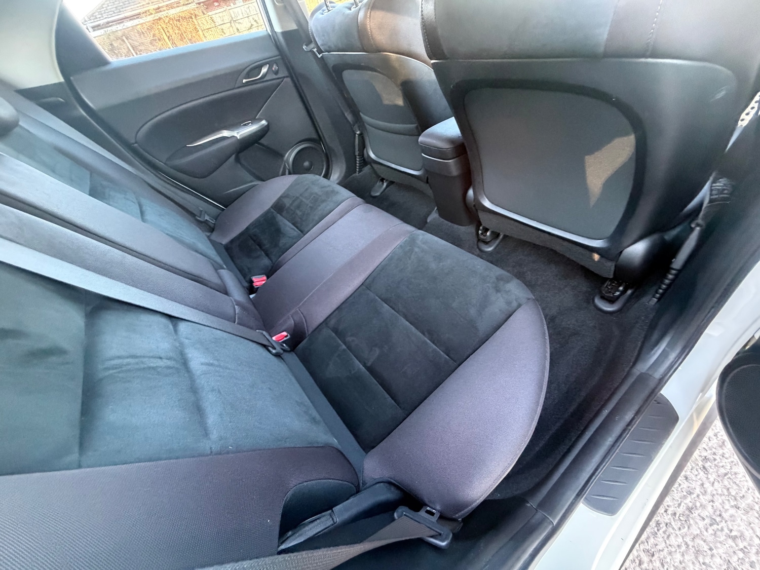 Used Honda Civic 2011 for sale - 77951751: Photo 12