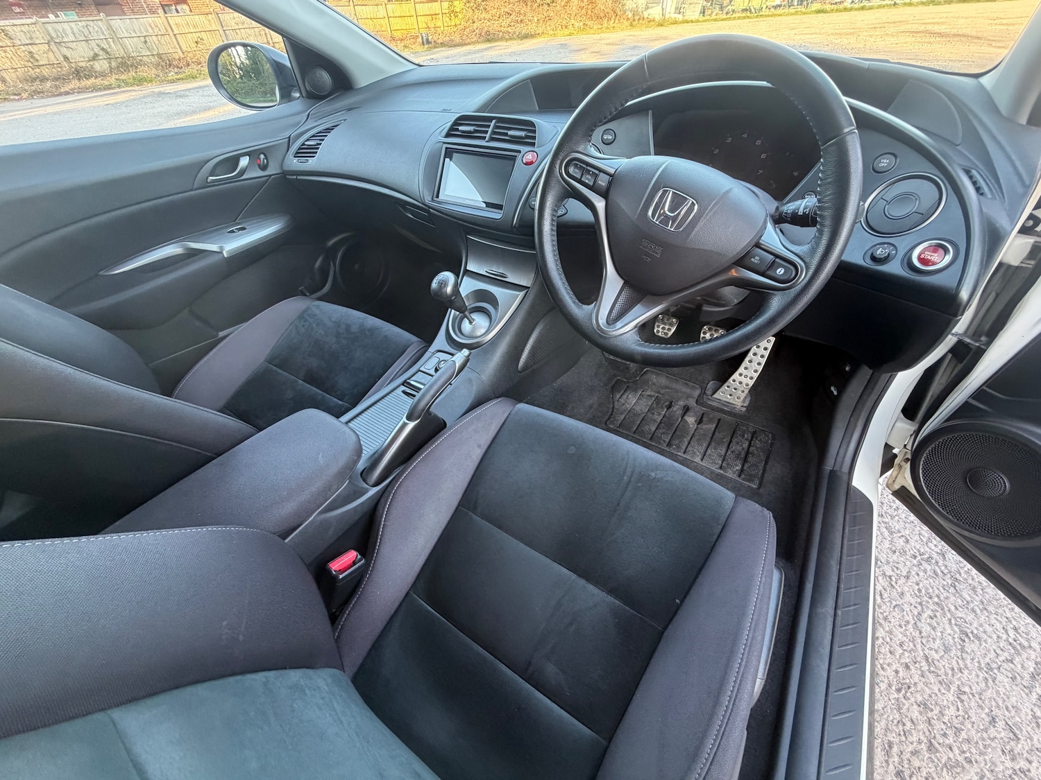 Used Honda Civic 2011 for sale - 77951751: Photo 14