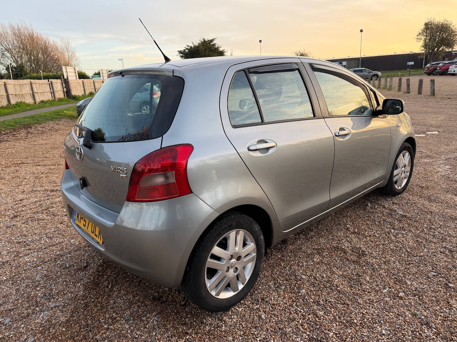 Used Toyota Yaris 2007 for sale - 76748505: Photo 4