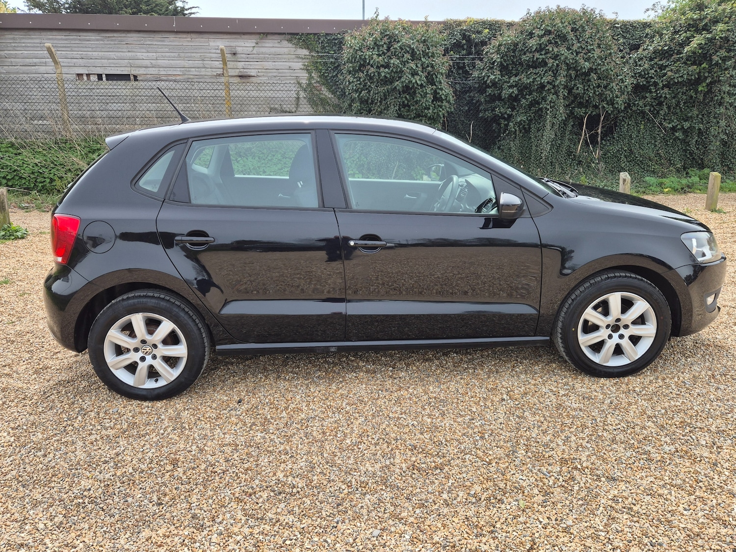 Used Volkswagen Polo 2011 for sale - 78201548: Photo 7