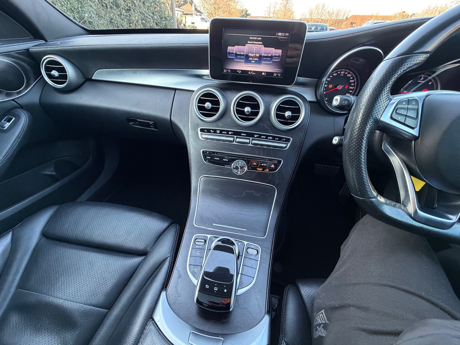 Used Mercedes-Benz C Class 2015 for sale - 77048357: Photo 13