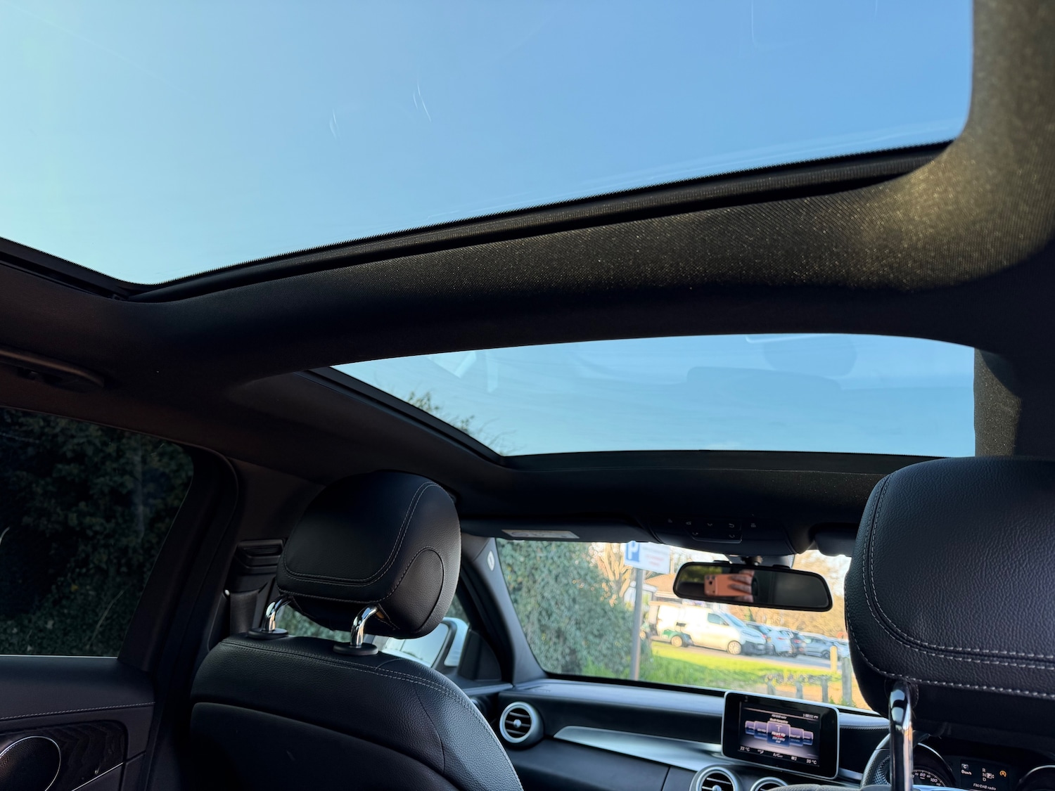 Used Mercedes-Benz C Class 2015 for sale - 77048357: Photo 16