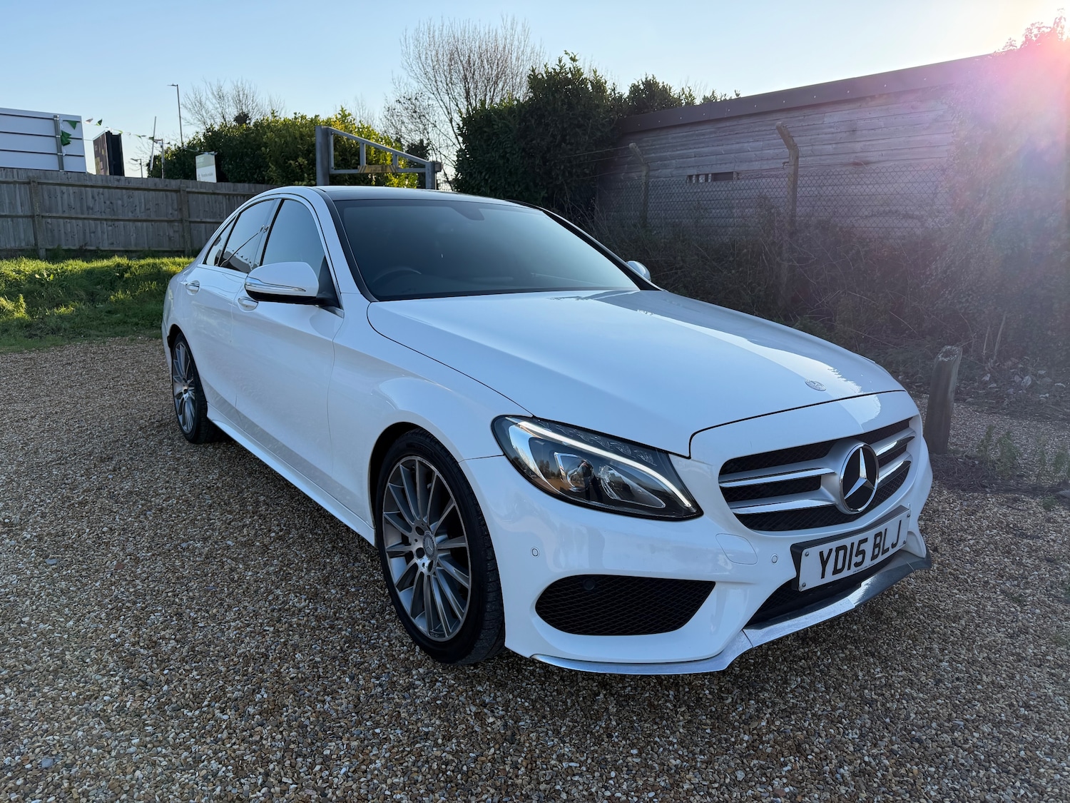 Used Mercedes-Benz C Class 2015 for sale - 77048357: Photo 2