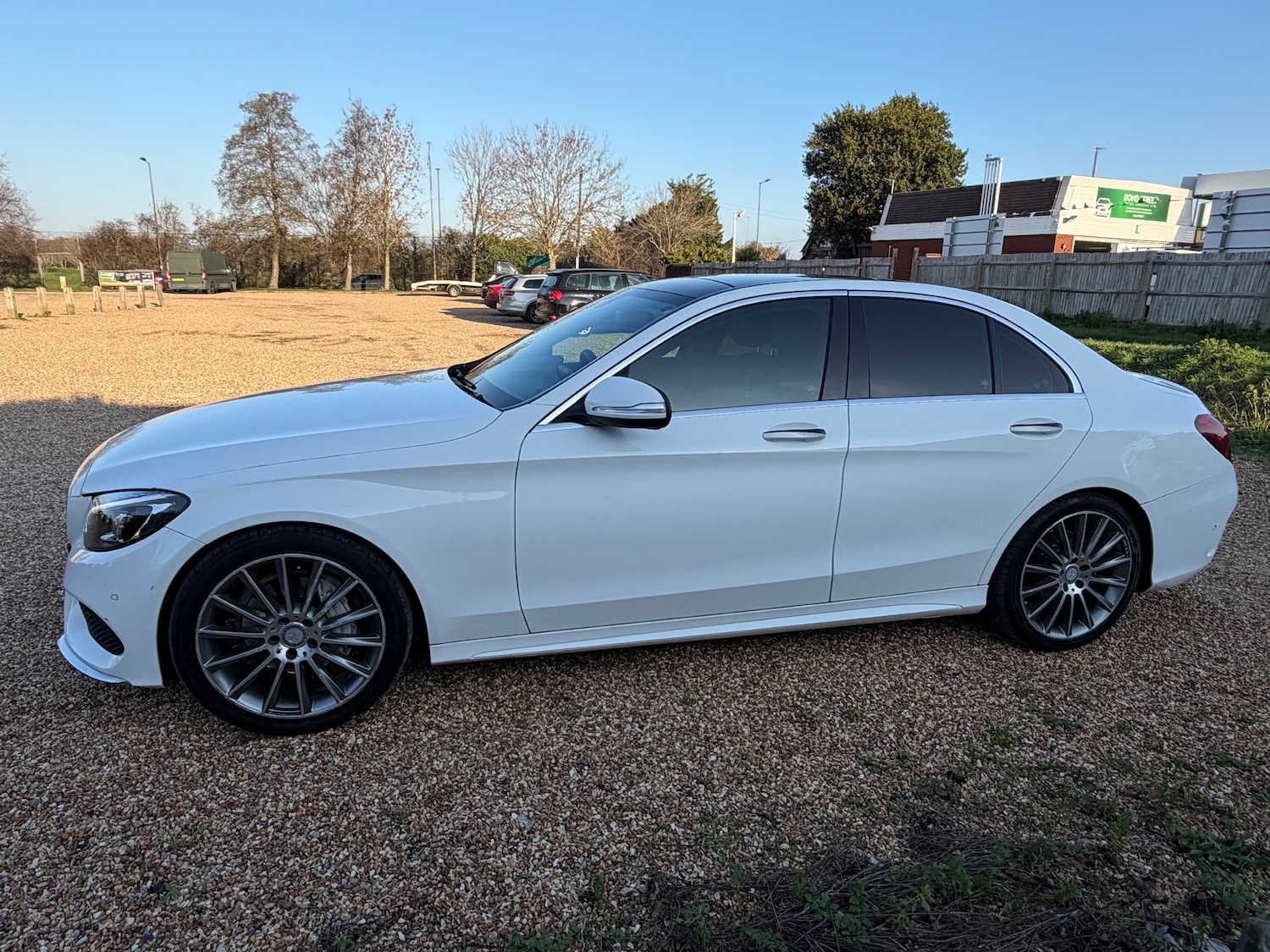 Used Mercedes-Benz C Class 2015 for sale - 77048357: Photo 4