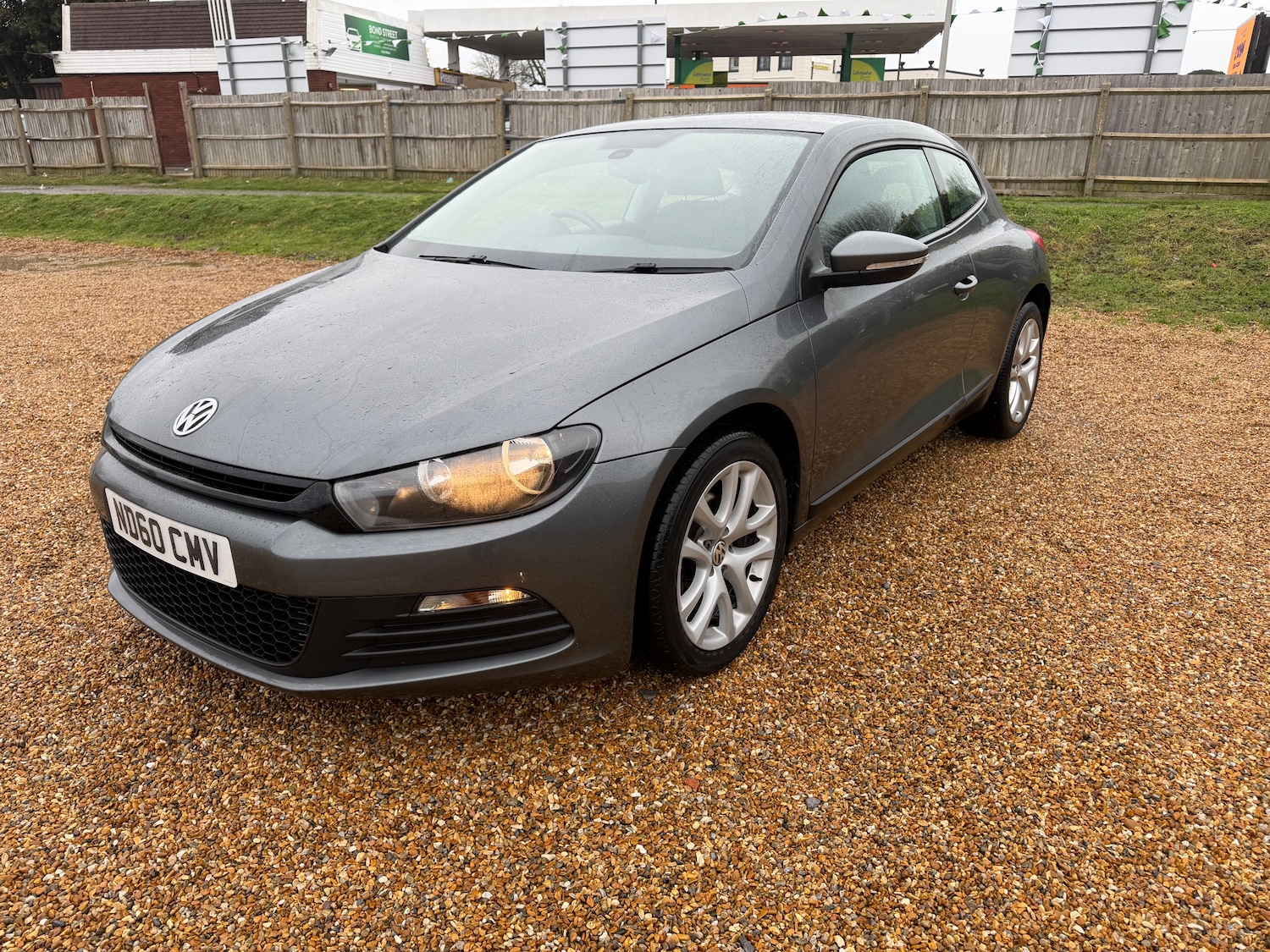 Used Volkswagen Scirocco 2010 for sale - 77600562: Photo 2
