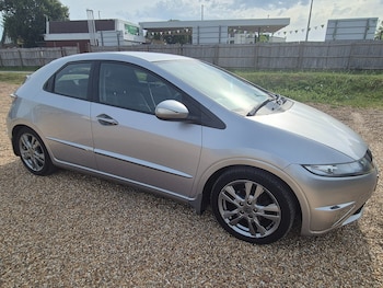 Used Honda Civic 2010 for sale - 78852453: Photo
