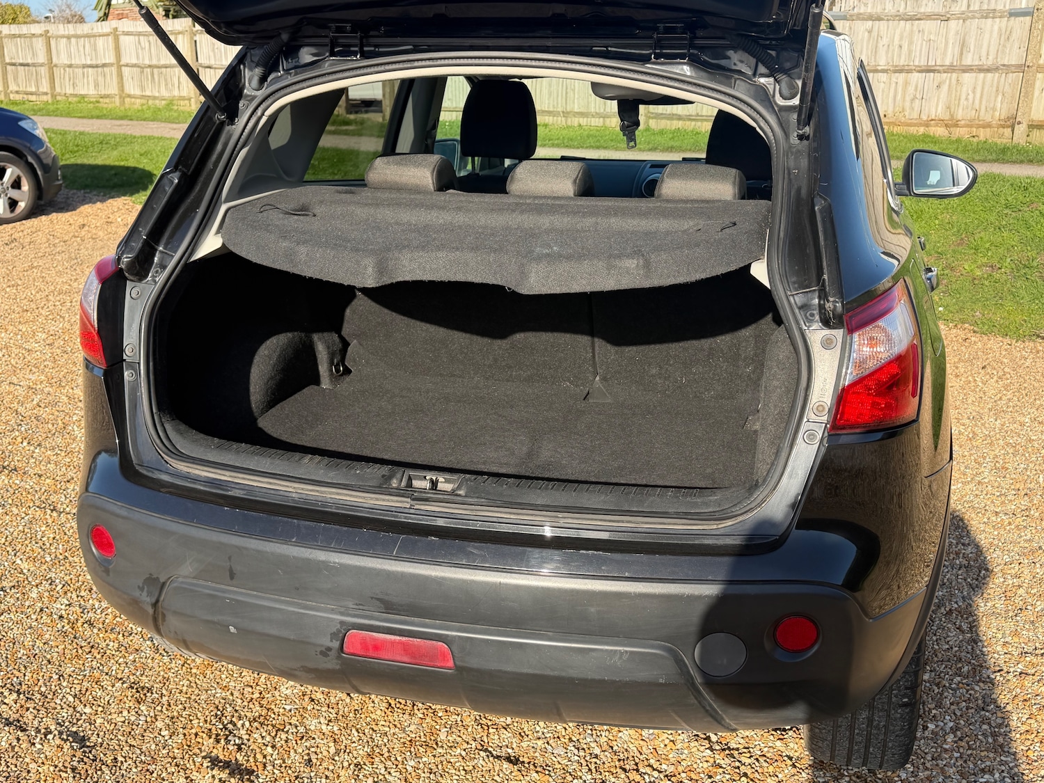 Used Nissan Qashqai 2013 for sale - 77976137: Photo 12