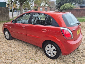 Used Kia Rio 2011 for sale - 76281124: Photo