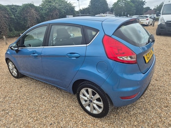 Used Ford Fiesta 2011 for sale - 78967308: Photo
