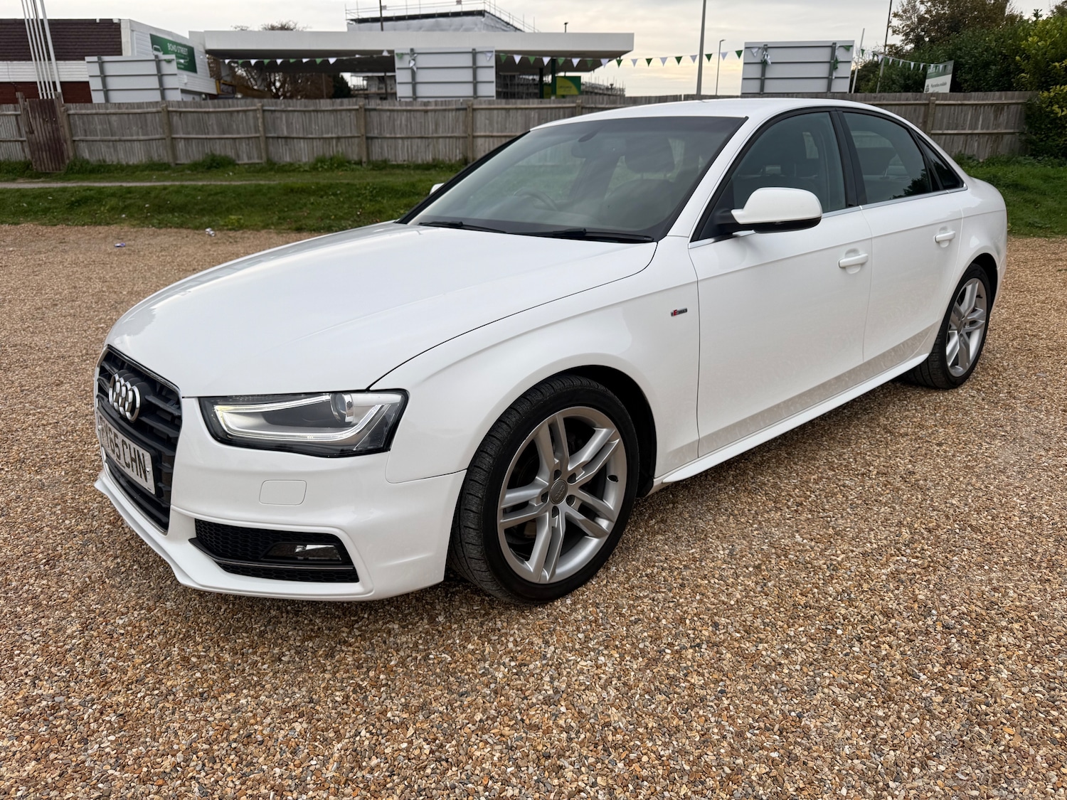 Used Audi A4 2015 for sale - 76317416: Photo 1
