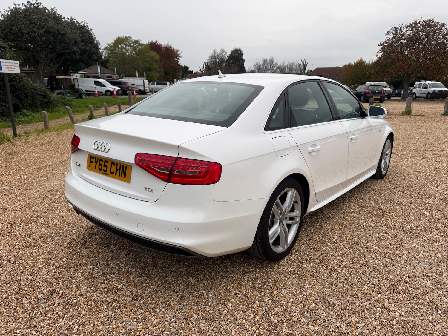 Used Audi A4 2015 for sale - 76317416: Photo 6