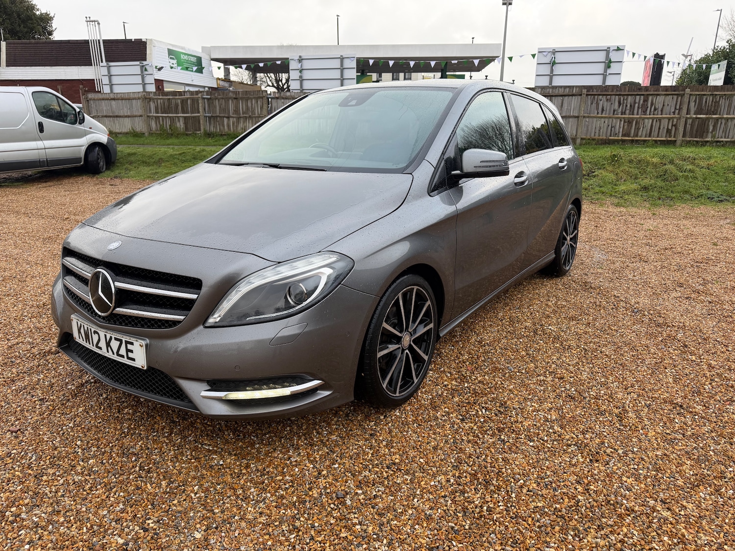 Used Mercedes-Benz B Class 2012 for sale - 77287373: Photo 1