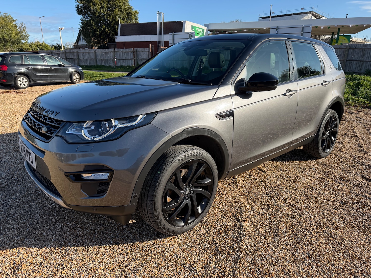 Used Land Rover Discovery Sport 2015 for sale - 76374620: Photo 1