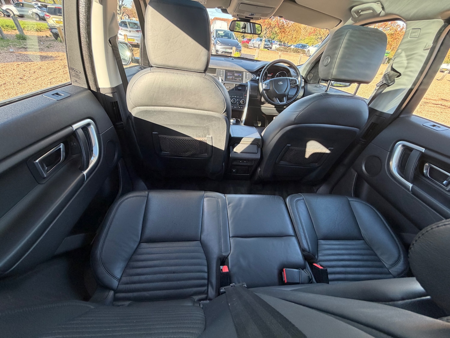 Used Land Rover Discovery Sport 2015 for sale - 76374620: Photo 12