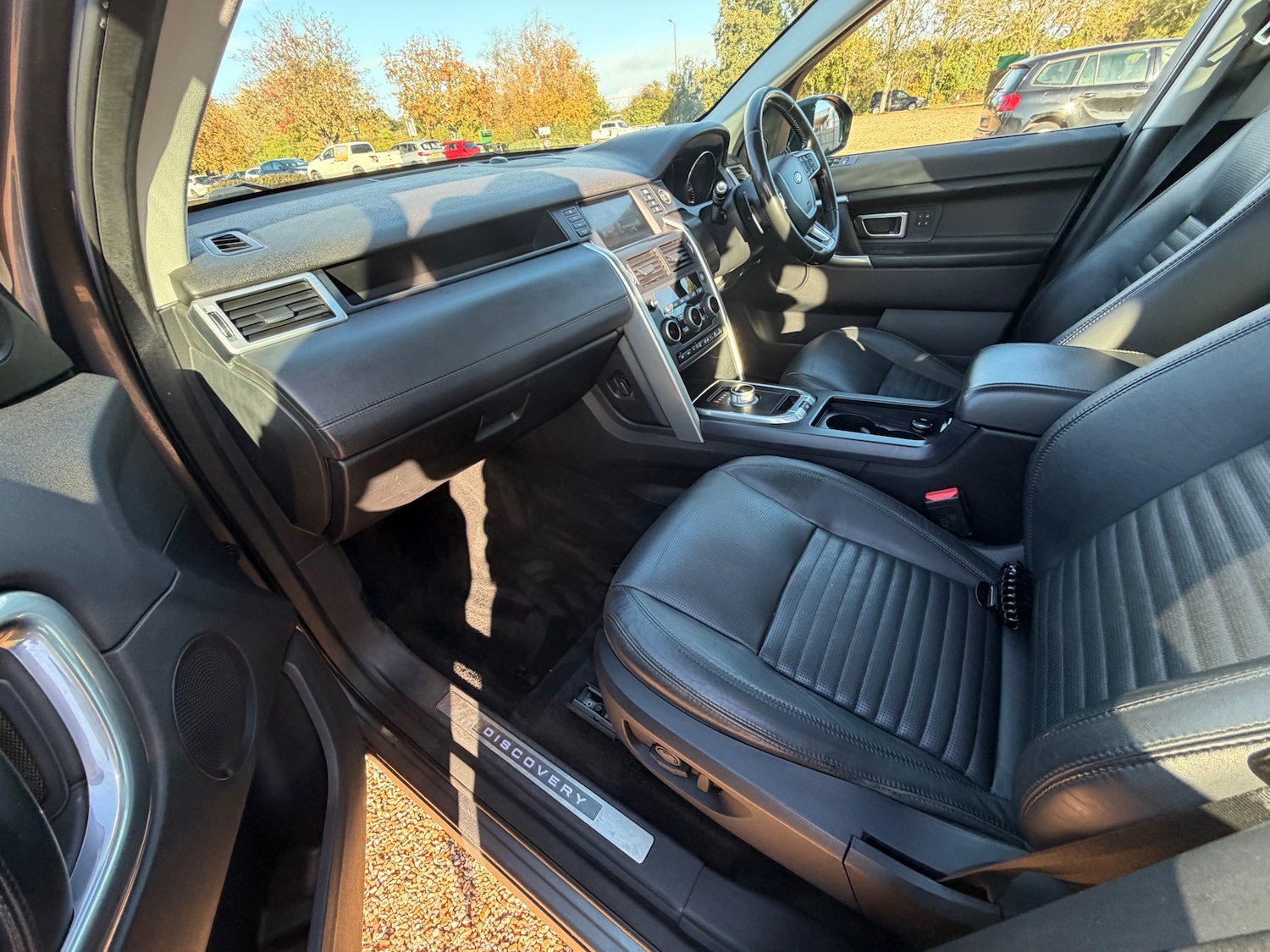 Used Land Rover Discovery Sport 2015 for sale - 76374620: Photo 14