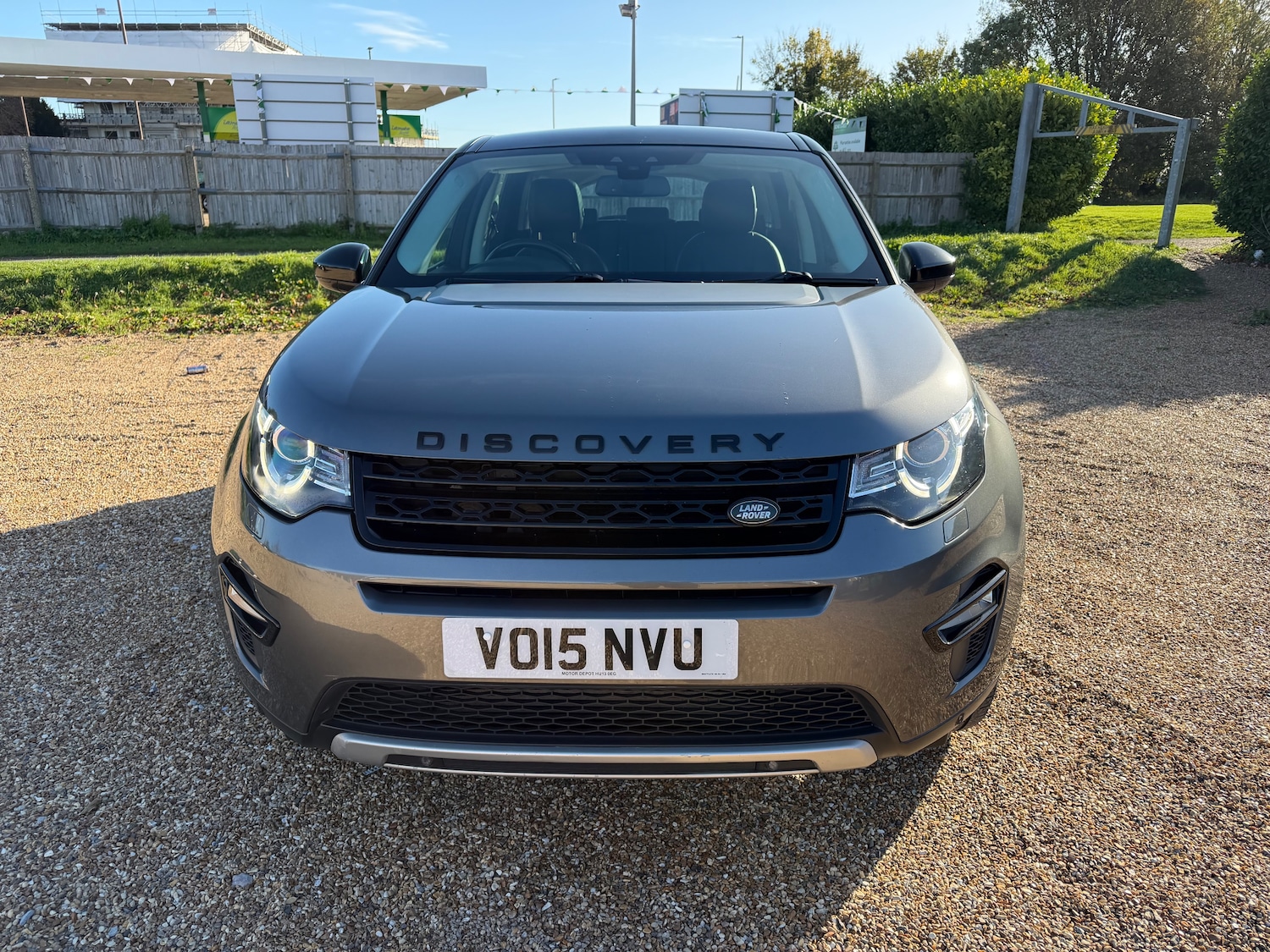 Used Land Rover Discovery Sport 2015 for sale - 76374620: Photo 2