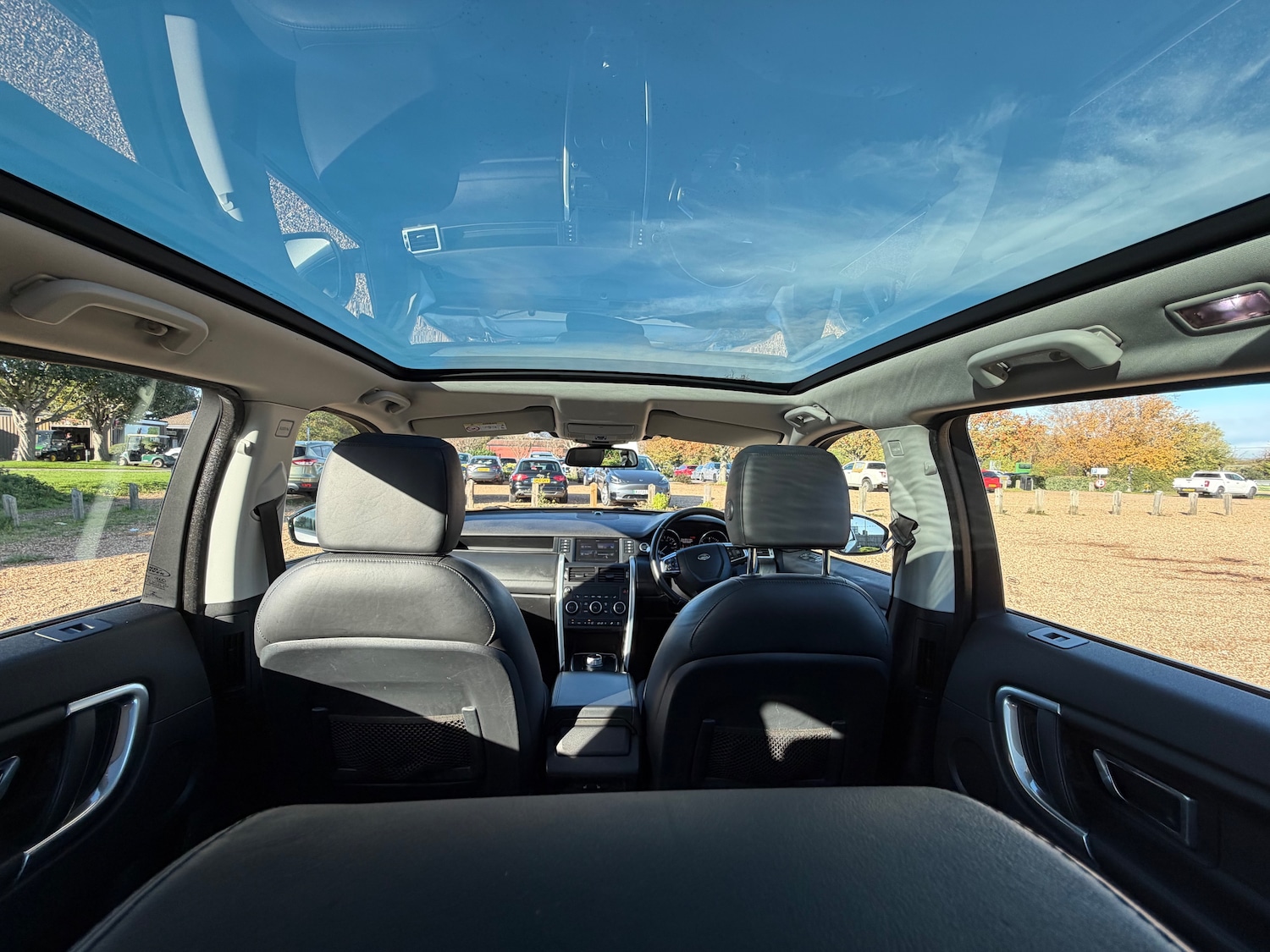 Used Land Rover Discovery Sport 2015 for sale - 76374620: Photo 9