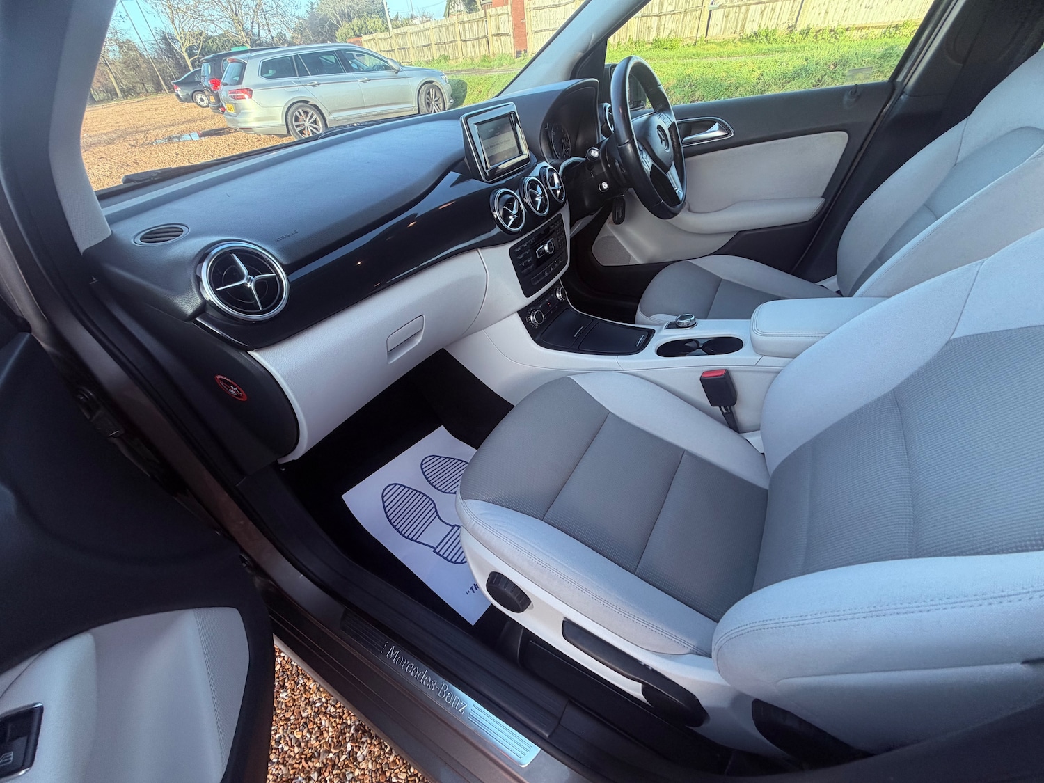 Used Mercedes-Benz B Class 2014 for sale - 77232352: Photo 13