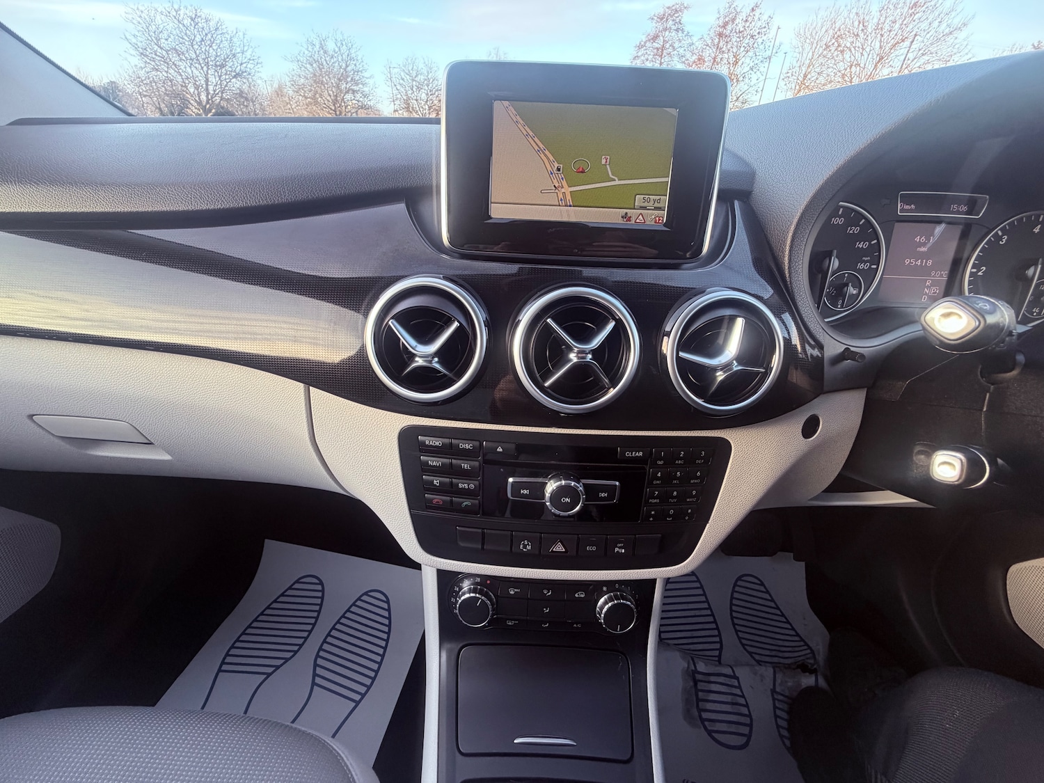 Used Mercedes-Benz B Class 2014 for sale - 77232352: Photo 19