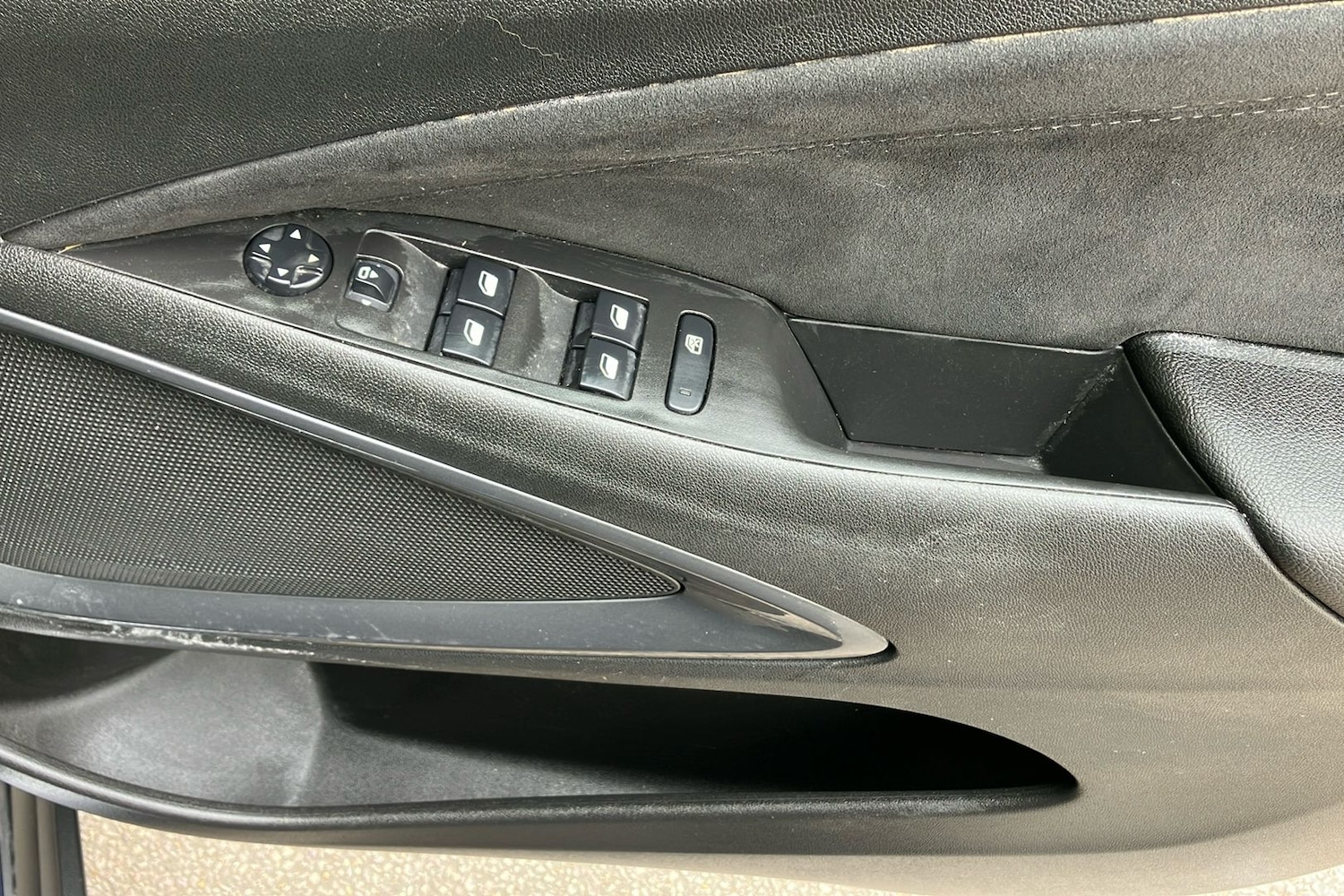 Used Vauxhall Crossland 2022 for sale - 76383031: Photo 18