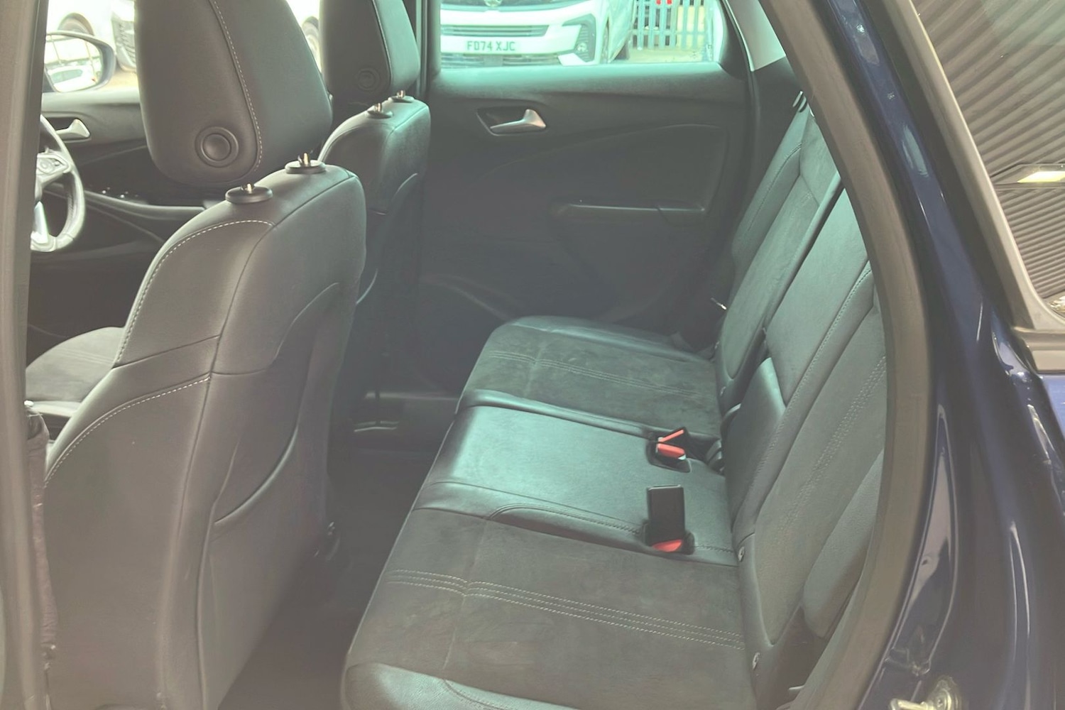 Used Vauxhall Crossland 2022 for sale - 76383031: Photo 5