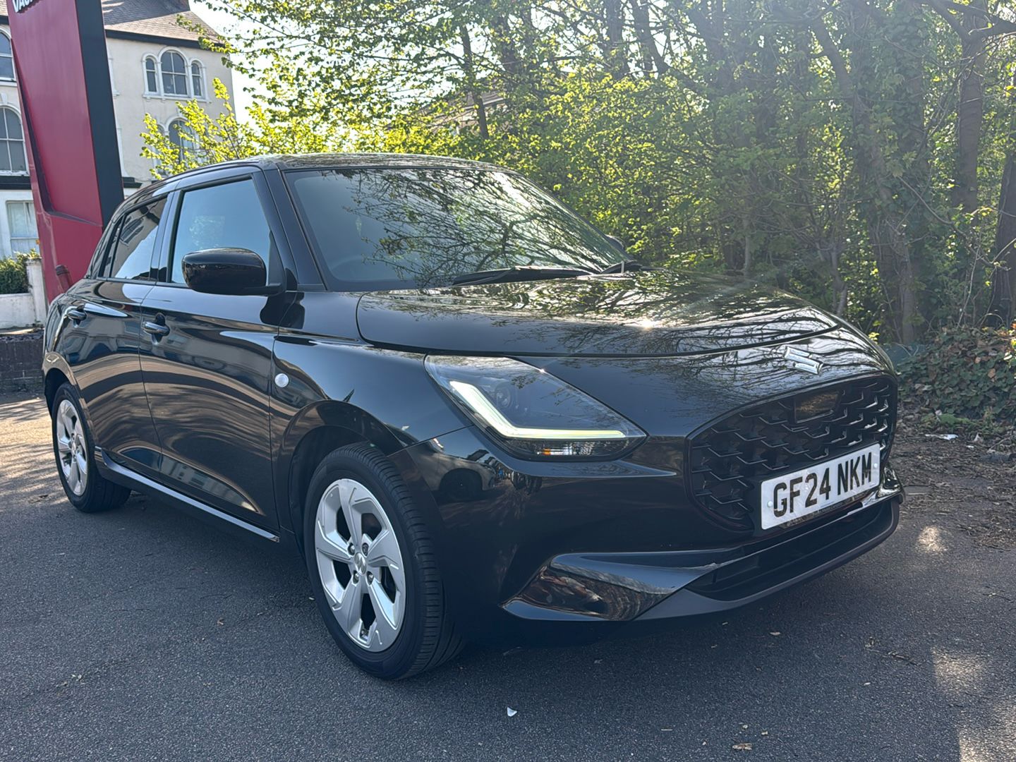 Used Suzuki Swift 2024 for sale - 78154870: Photo 1