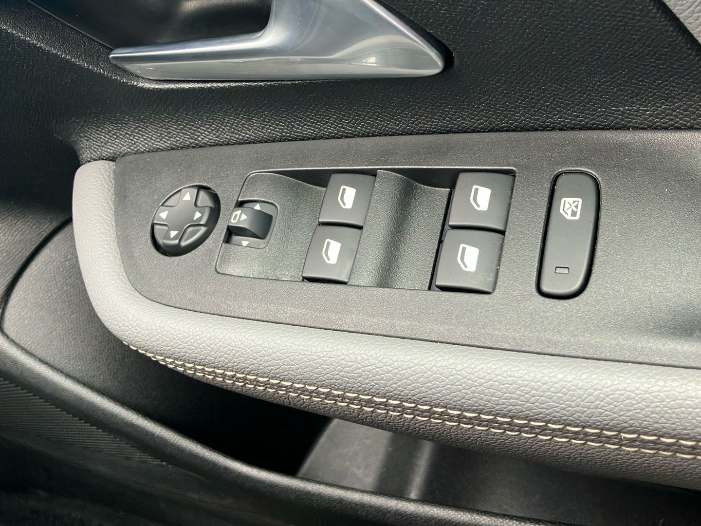 Used Vauxhall Mokka 2022 for sale - 77595143: Photo 32