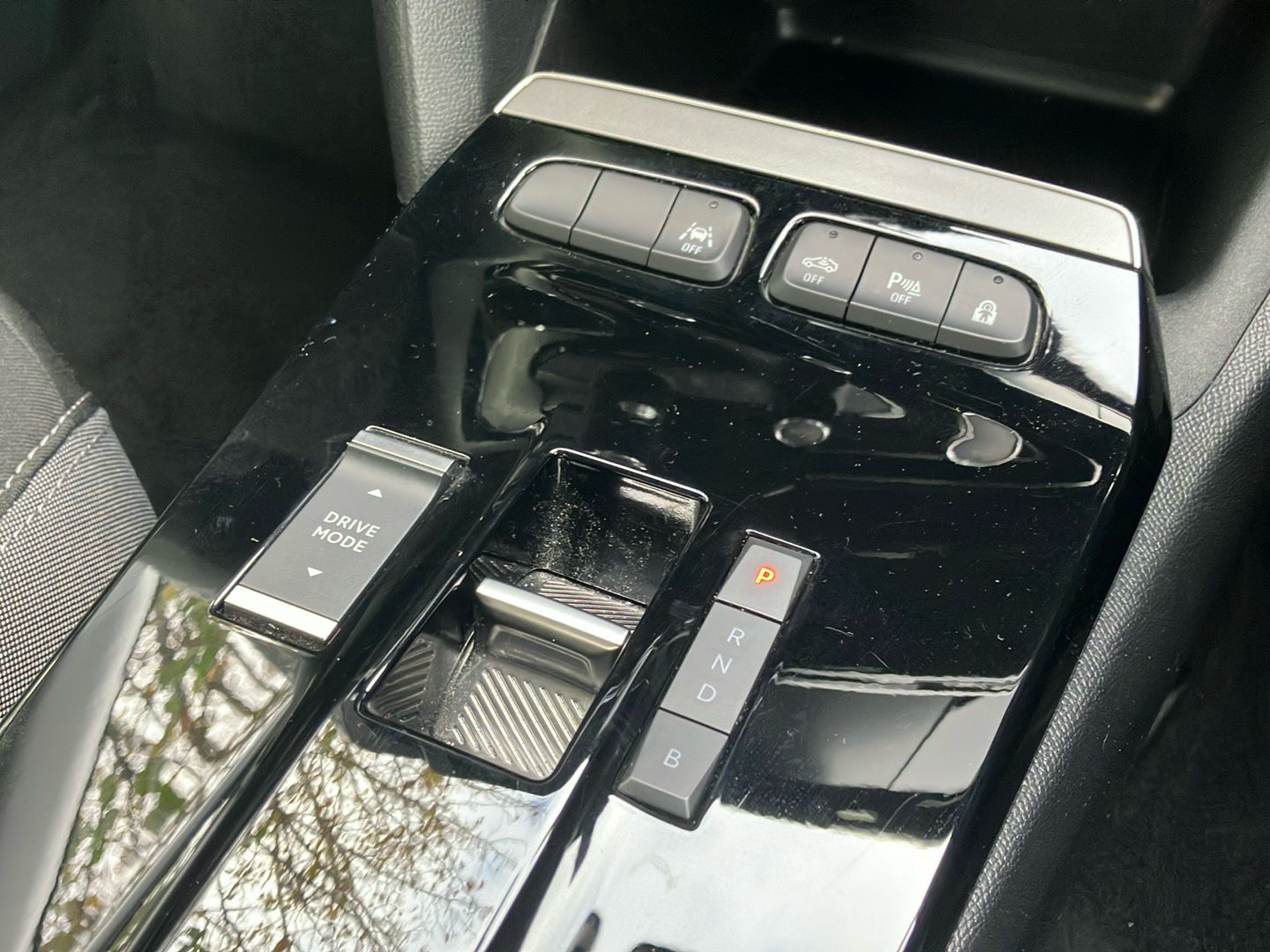 Used Vauxhall Mokka Electric 2023 for sale - 76510571: Photo 14