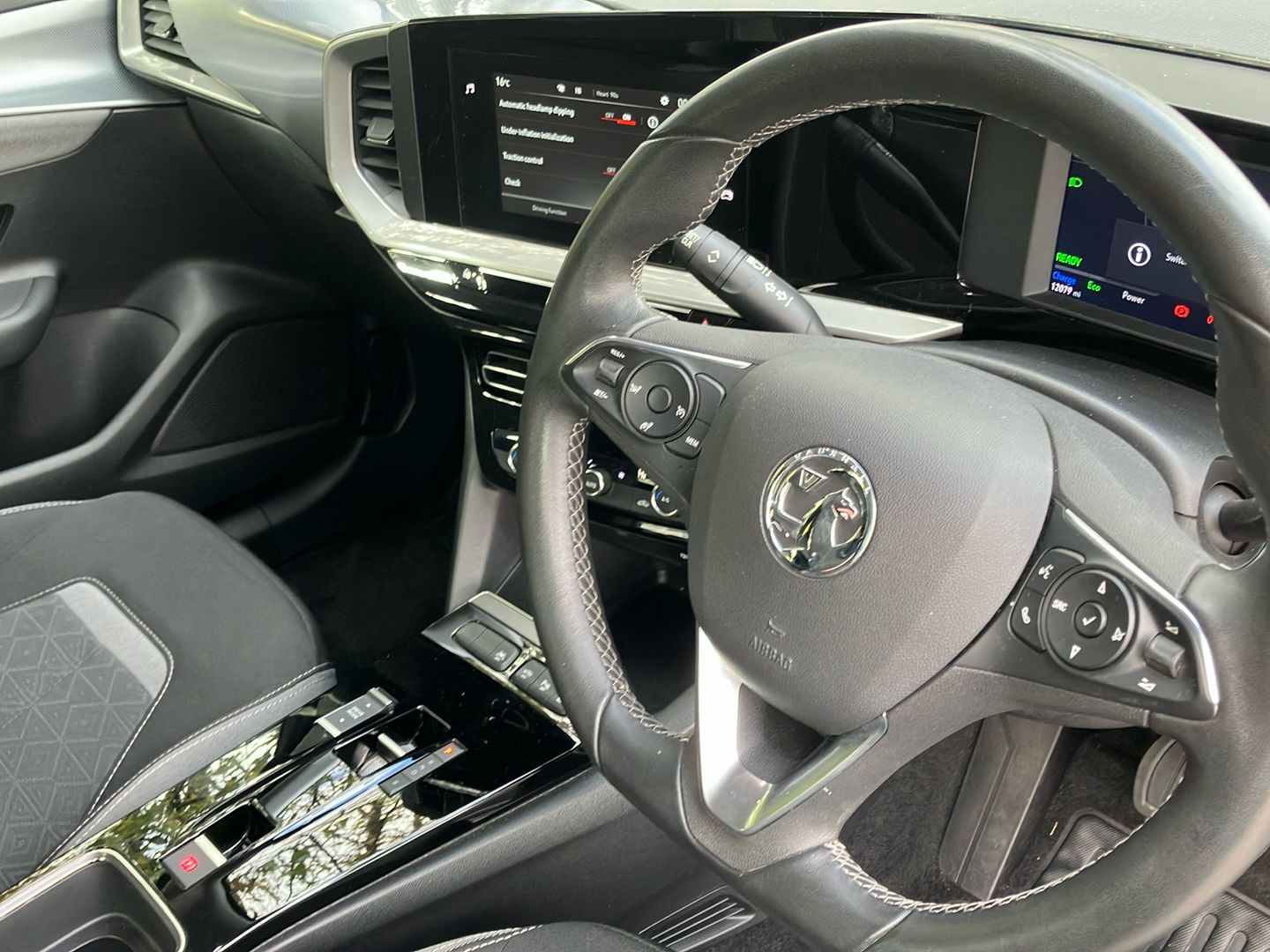 Used Vauxhall Mokka Electric 2023 for sale - 76510571: Photo 29