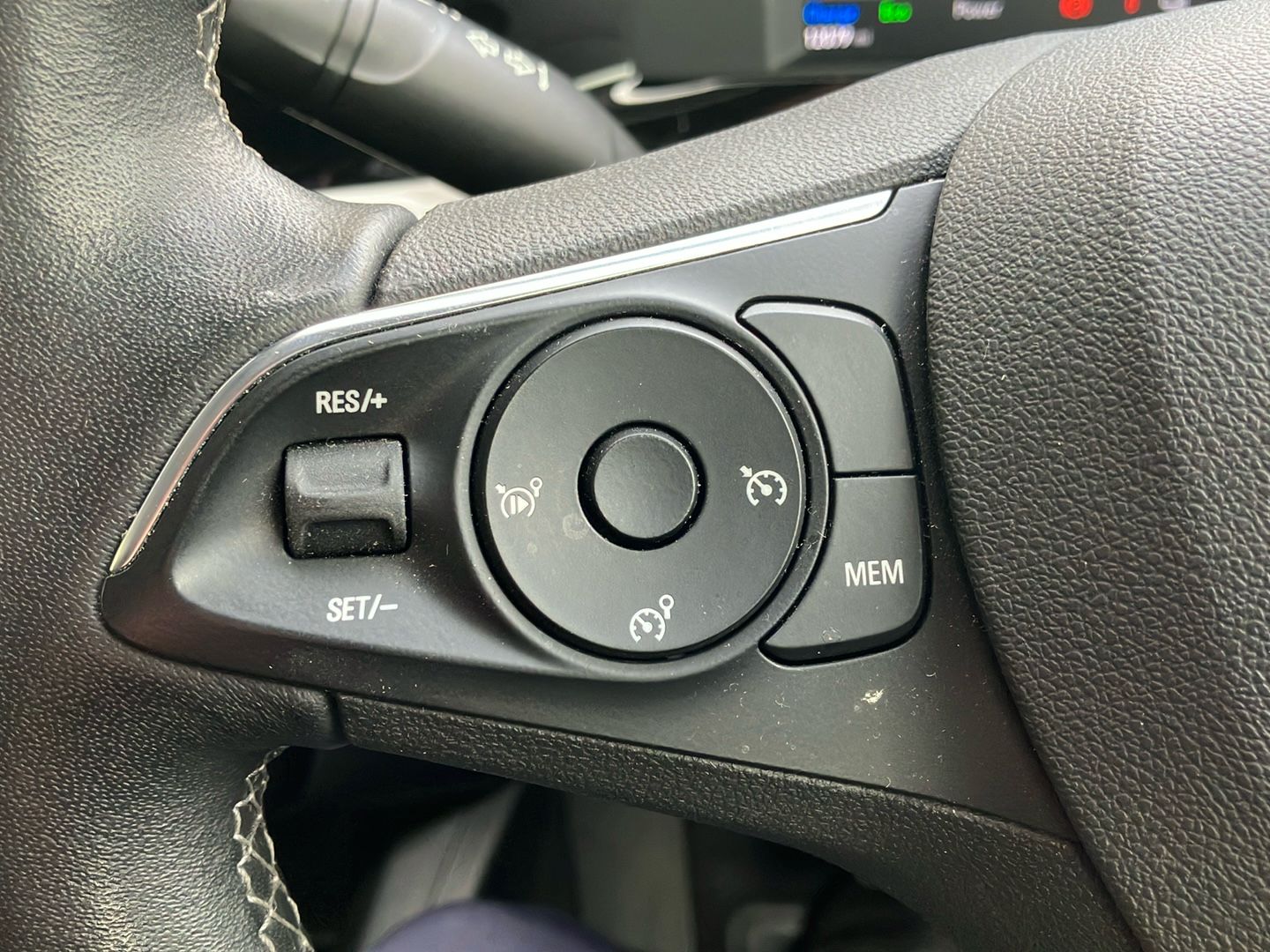 Used Vauxhall Mokka Electric 2023 for sale - 76510571: Photo 31