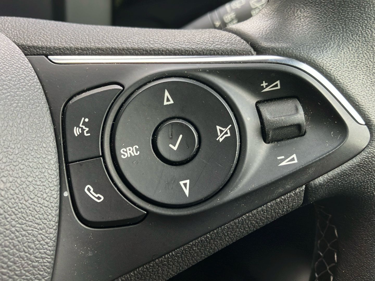 Used Vauxhall Mokka Electric 2023 for sale - 76510571: Photo 32