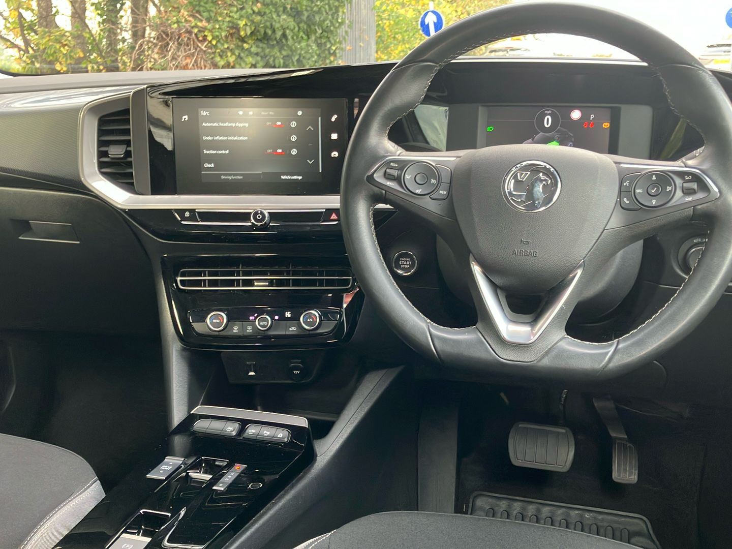 Used Vauxhall Mokka Electric 2023 for sale - 76510571: Photo 9