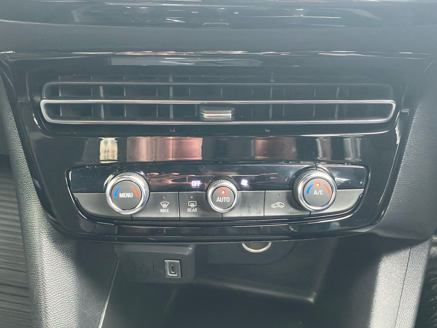 Used Vauxhall Mokka 2025 for sale - 76578030: Photo 15