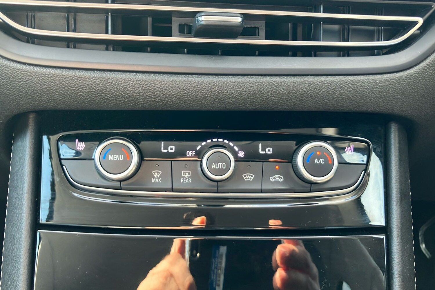 Used Vauxhall Grandland 2024 for sale - 76236531: Photo 15