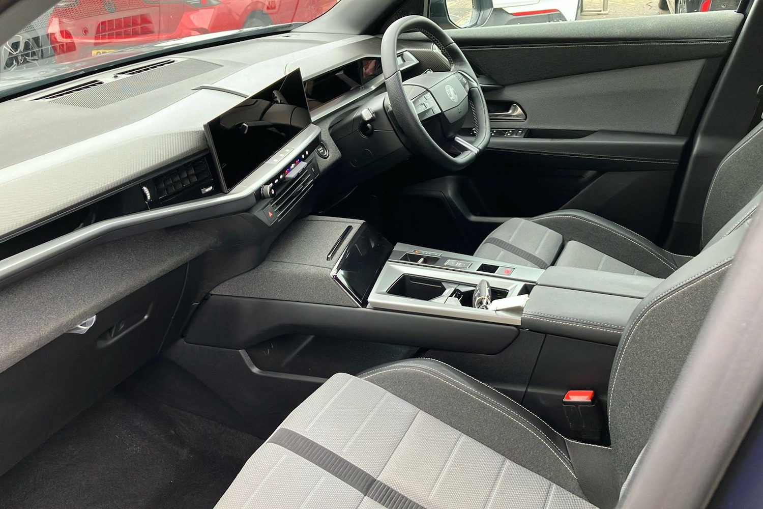 Used Vauxhall Grandland 2024 for sale - 77749448: Photo 3