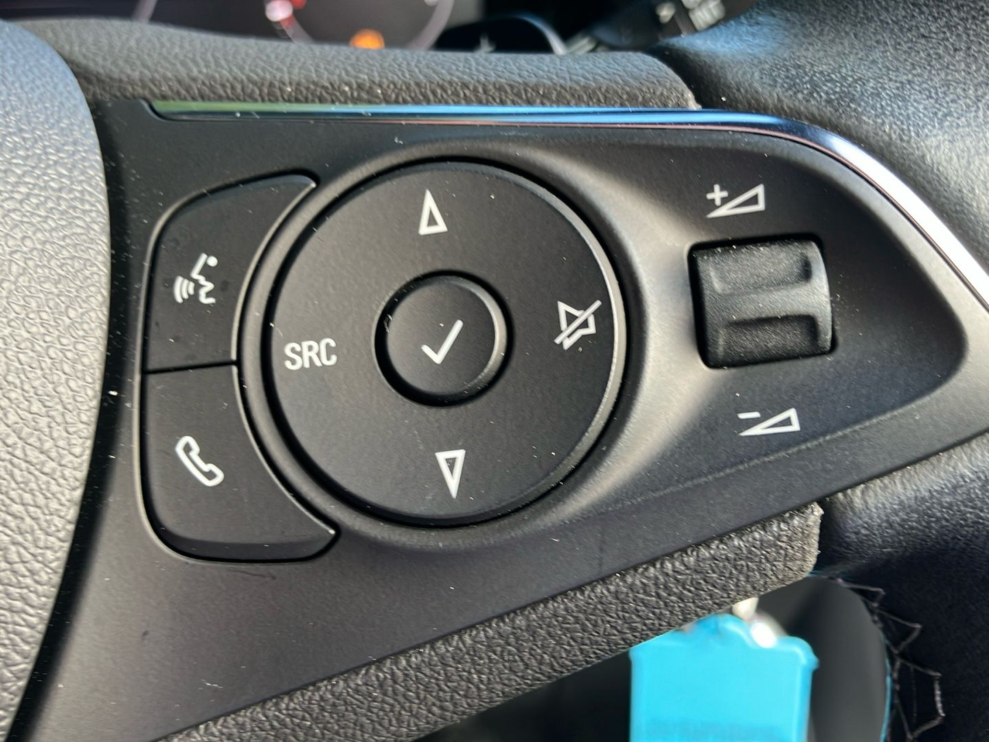 Used Vauxhall Mokka 2023 for sale - 76077004: Photo 24