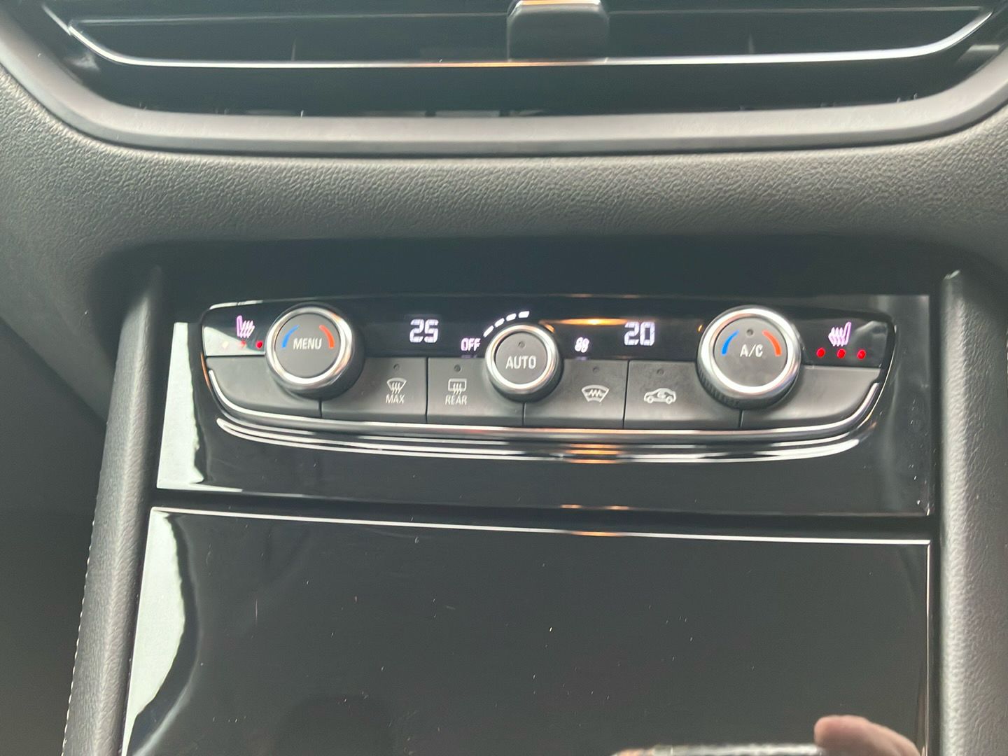 Used Vauxhall Grandland 2023 for sale - 77629872: Photo 15