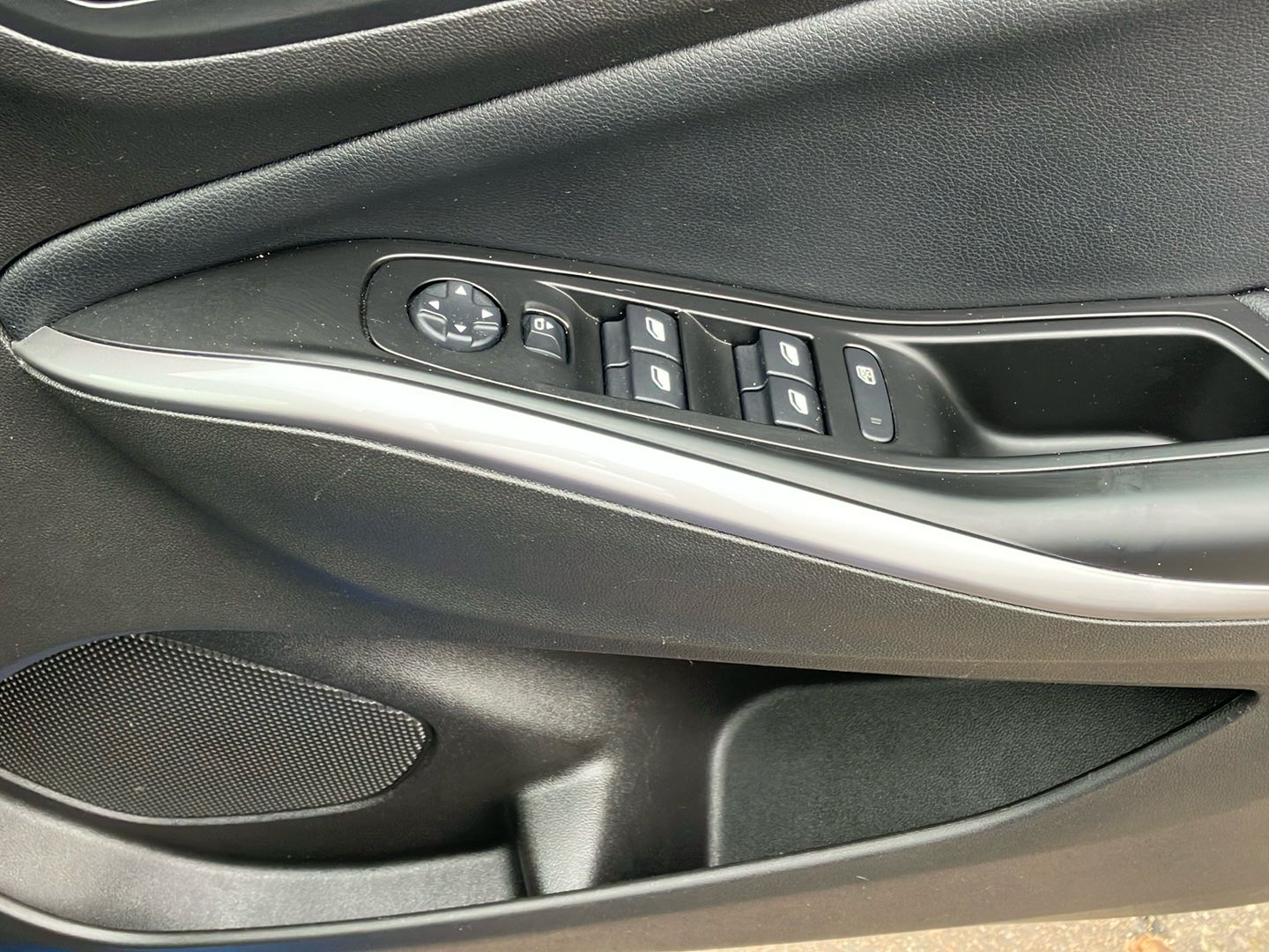 Used Vauxhall Grandland 2023 for sale - 77629872: Photo 18