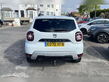 Used Dacia Duster undefined for sale - 78390160: Photo