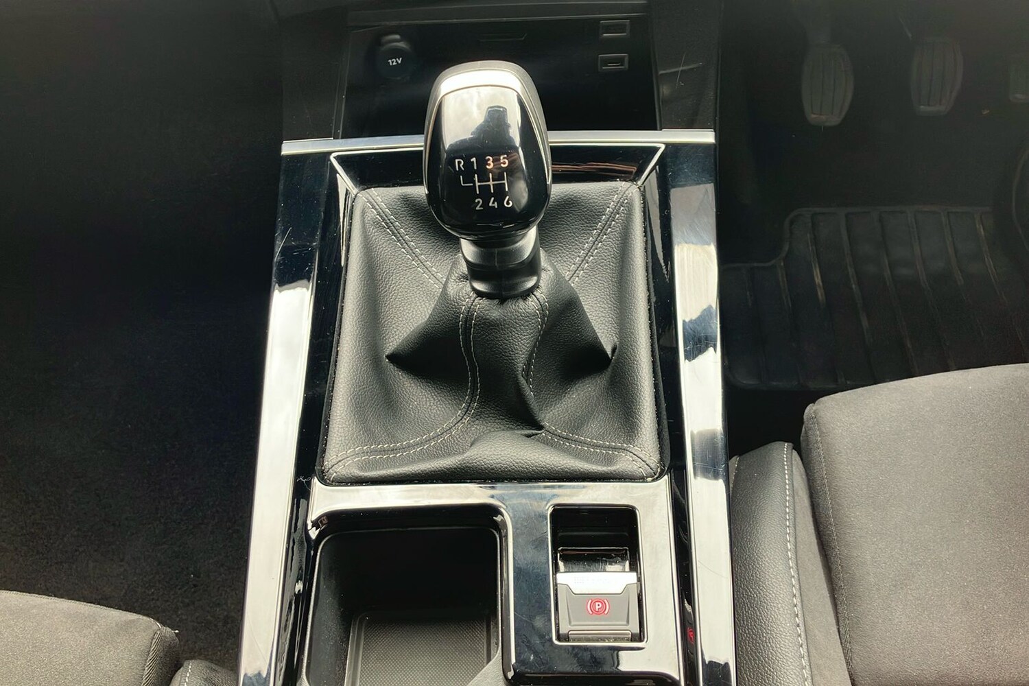 Vehicle 29