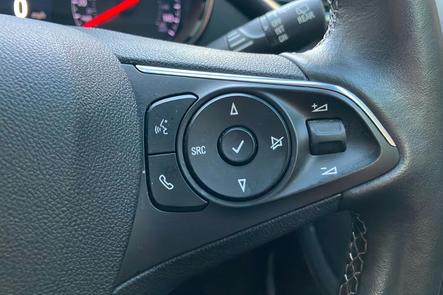 Used Vauxhall Crossland 2022 for sale - 77140489: Photo 34