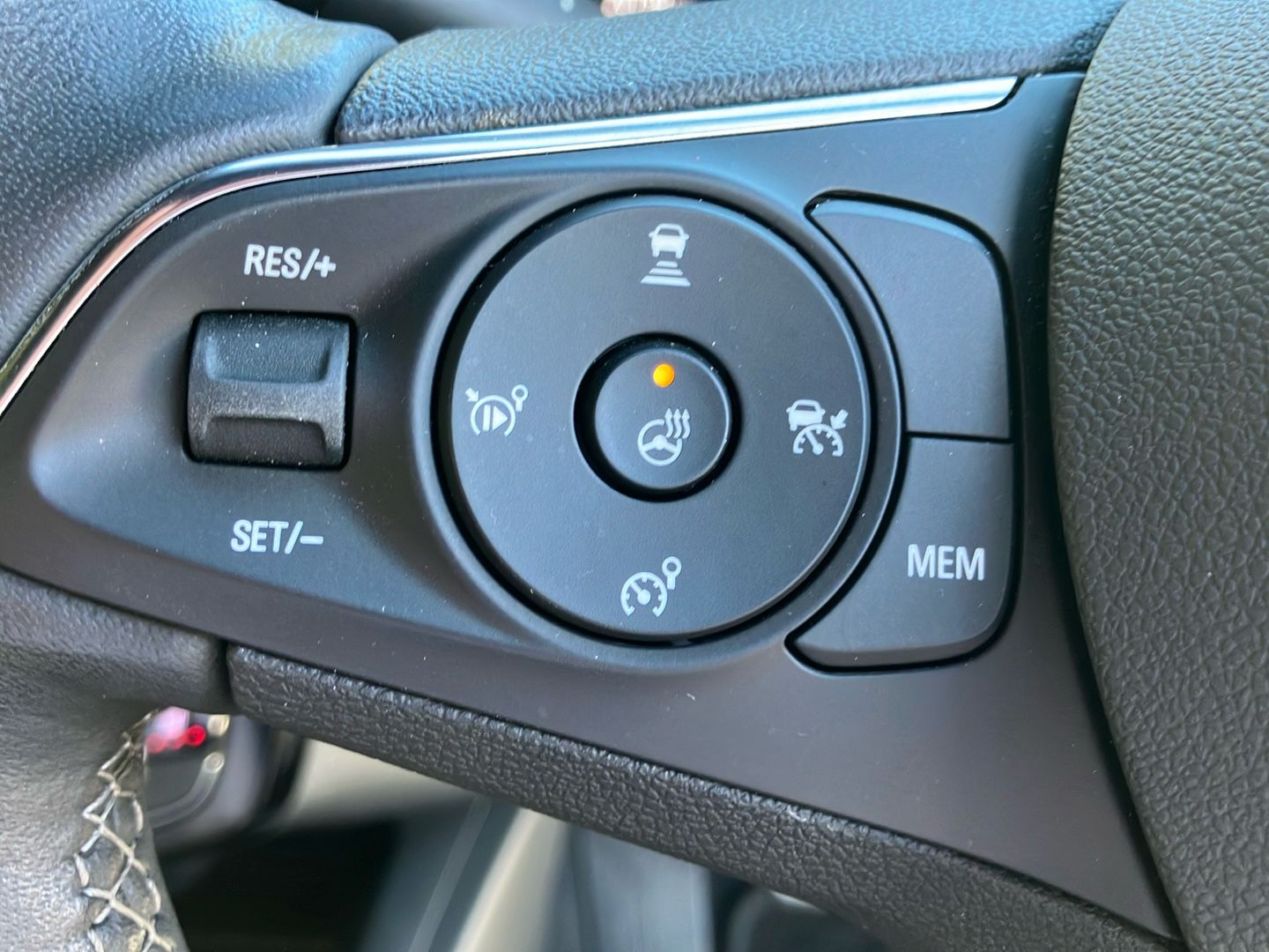 Used Vauxhall Mokka 2022 for sale - 76442554: Photo 23