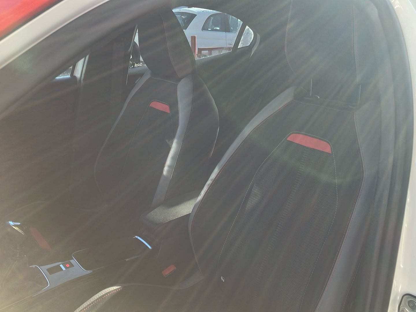 Used Vauxhall Mokka 2022 for sale - 76442554: Photo 3