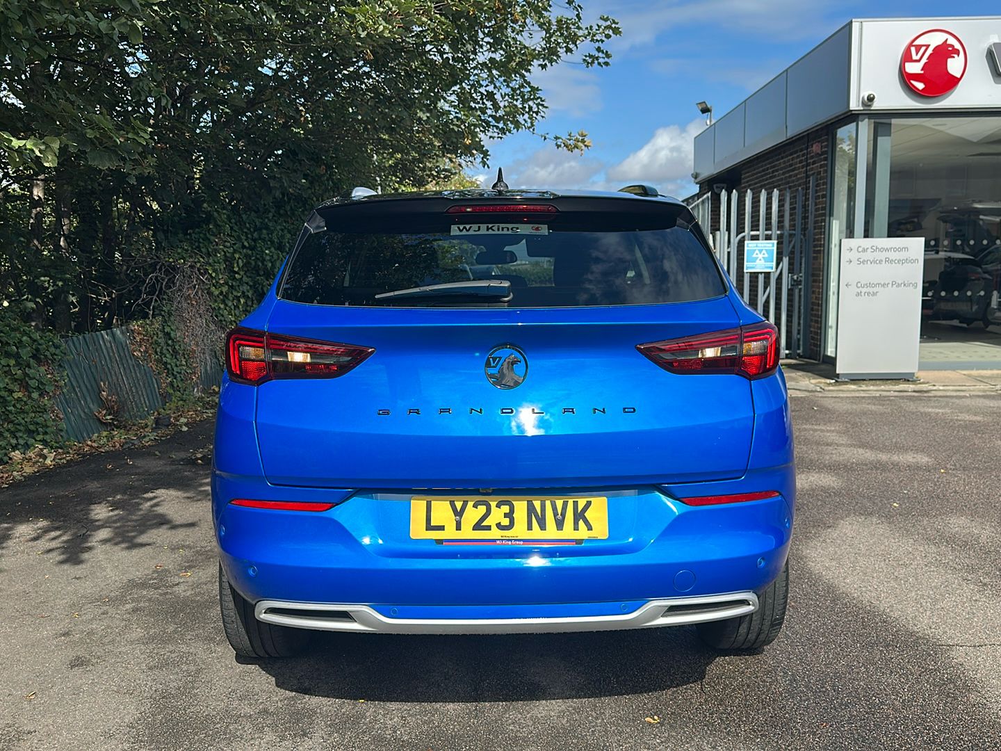 Vehicle 46