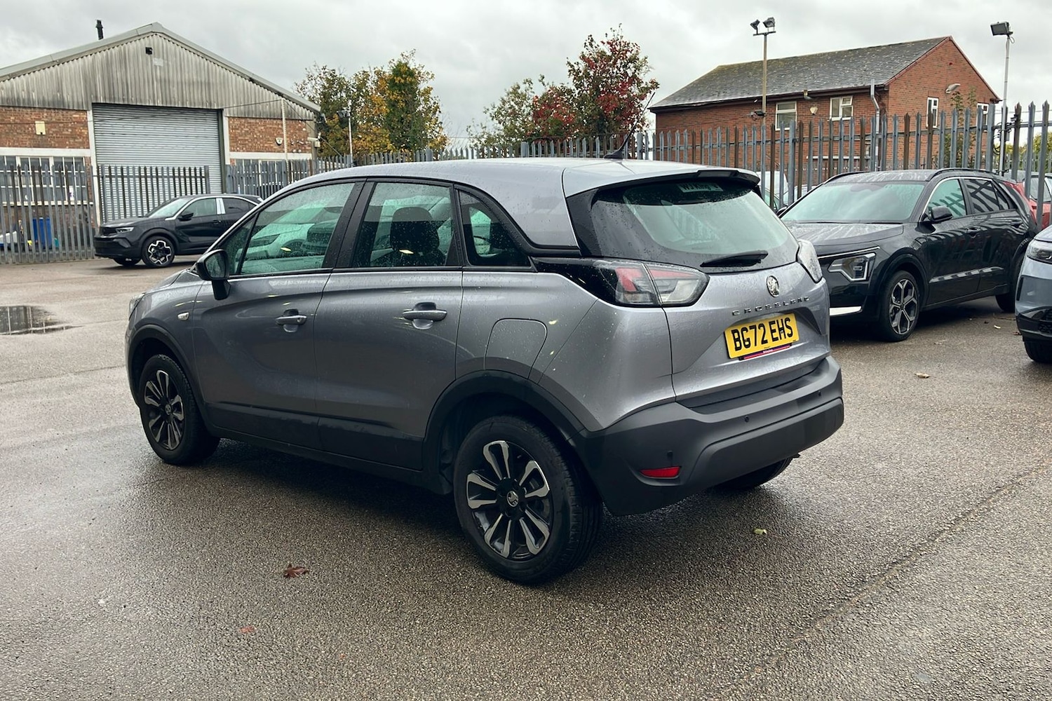 Used Vauxhall Crossland 2022 for sale - 76390964: Photo 2