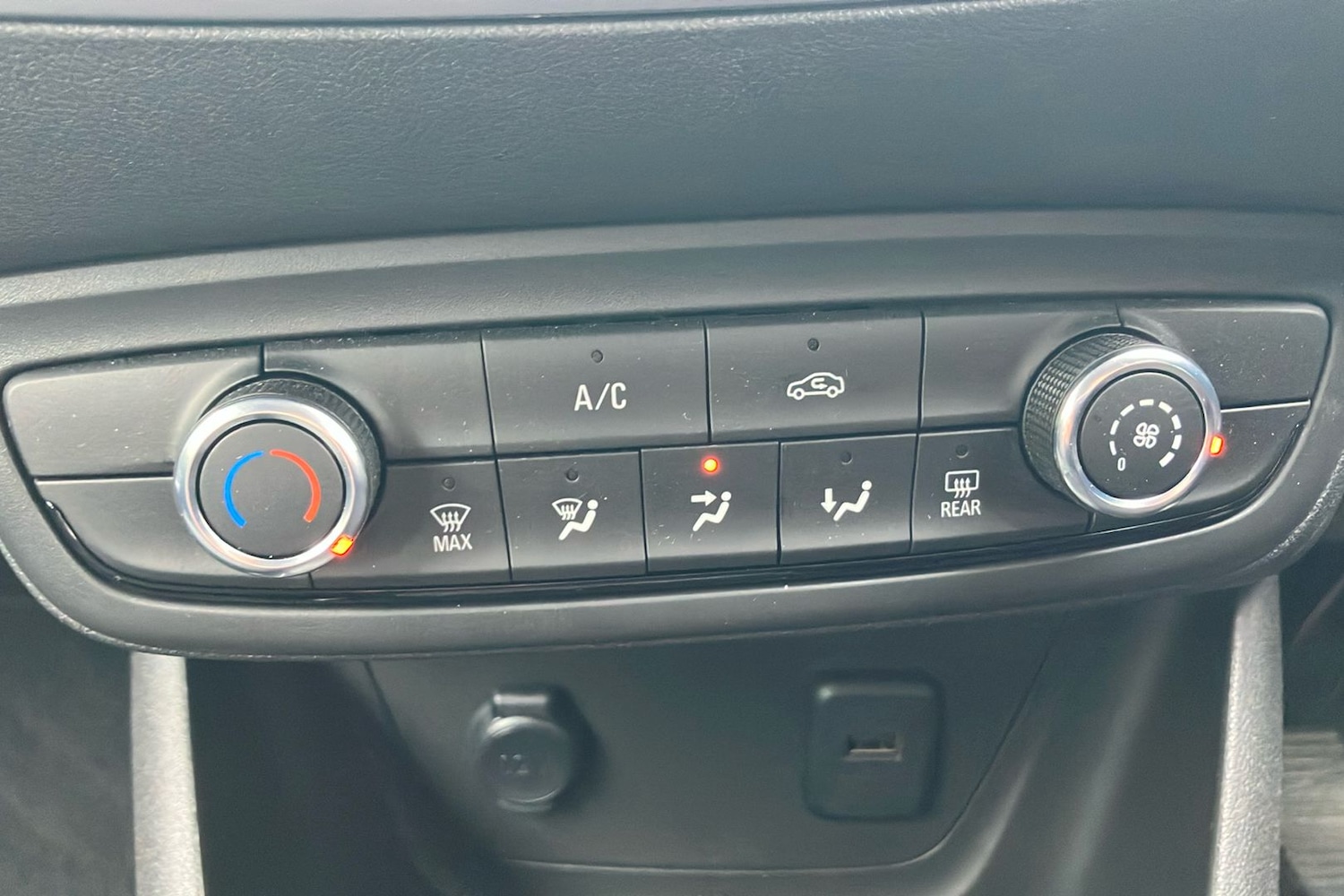 Used Vauxhall Crossland 2022 for sale - 76390964: Photo 40