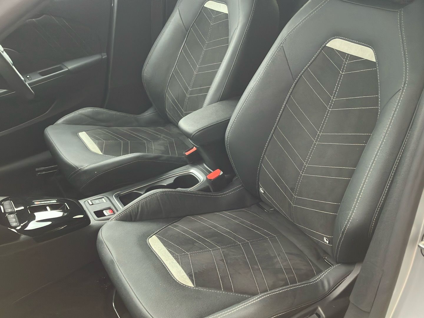 Used Vauxhall Corsa 2024 for sale - 76442568: Photo 3