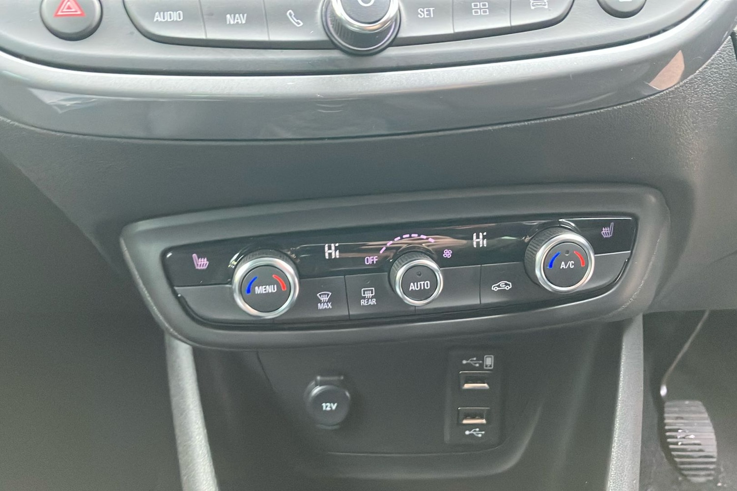 Used Vauxhall Crossland 2024 for sale - 76935244: Photo 15