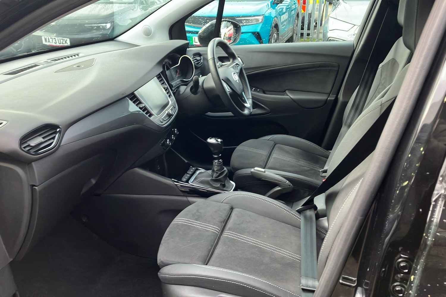 Used Vauxhall Crossland 2024 for sale - 76935244: Photo 3
